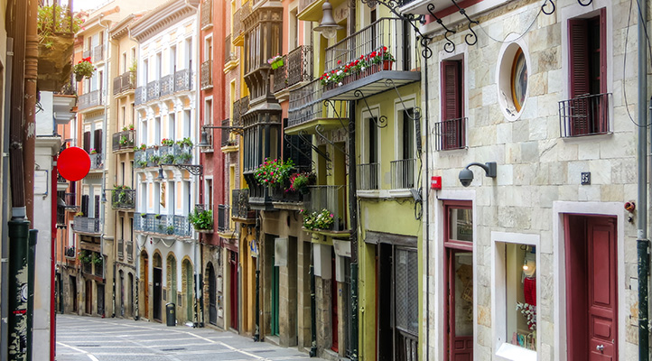 El arquitecto Borja Lorenzana, socio del Estudio navarro Moest, abrirá la jornada de Pamplona con  la charla 